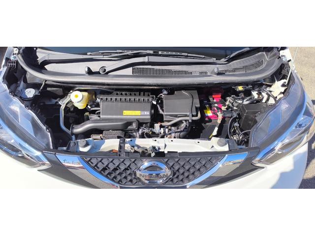 デイズ B パナソニック製メモリーナビ Bluetooth ETC エマージェンシーブレーキ搭載 キーレスエントリー サイドエアバッグ装備 後部席カーテンエアバッグ装備 横滑り防止機能 アイドリングストップ搭載(5枚目)