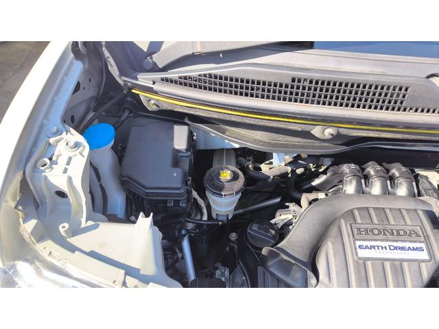 N-BOX G SSパッケージ ホンダ純正メモリーナビ CD/DVD AM/FMラジオ ワンセグTV 両側パワースライドドア ETC バックカメラ ステアリングリモコン スマートキー オートエアコン アイドリングストップ(4枚目)