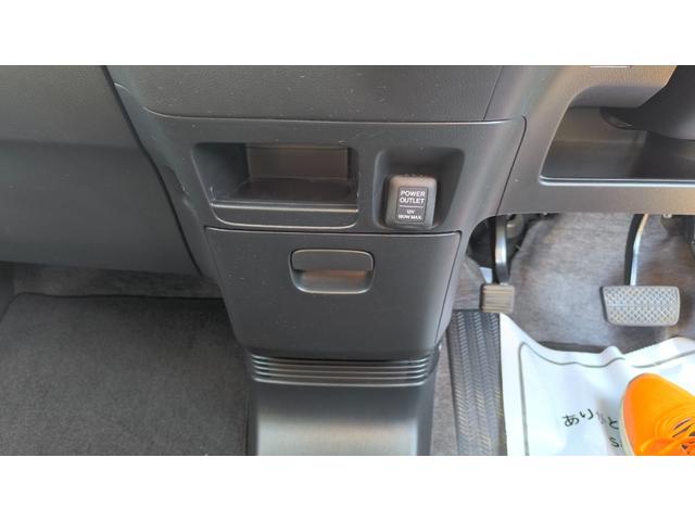 N-BOX G SSパッケージ ホンダ純正メモリーナビ CD/DVD AM/FMラジオ ワンセグTV 両側パワースライドドア ETC バックカメラ ステアリングリモコン スマートキー オートエアコン アイドリングストップ(41枚目)