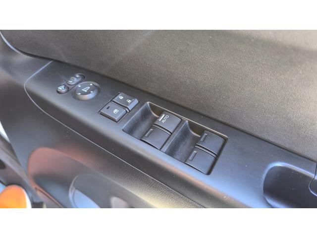 N-BOX G SSパッケージ ホンダ純正メモリーナビ CD/DVD AM/FMラジオ ワンセグTV 両側パワースライドドア ETC バックカメラ ステアリングリモコン スマートキー オートエアコン アイドリングストップ(47枚目)