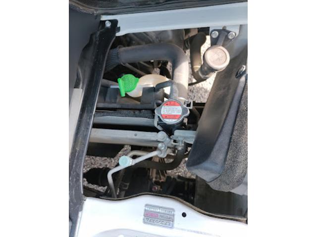 キャリイトラック KCエアコン・パワステ 4WD 5速MT エアコン パワステ 荷台マット ドアバイザー付 AM/FMラジオ 内外装クリーニング済み 走行57,000km台 車検令和8年9月迄(31枚目)