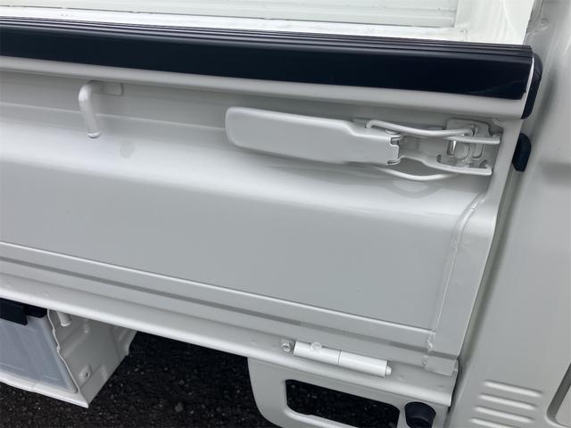 ハイゼットトラック 農用スペシャル　４ＷＤ　５速マニュアル車　４枚リーフ　エアコン　パワステ　ゲートプロテクター　三方開　作業灯　走行６２０００Ｋｍ台　車検整備付（30枚目）