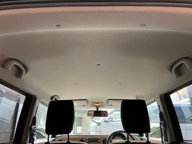 アルトラパン Ｇ　スマートキー　プッシュスタート　ＣＤ　アイドリングストップ　記録簿　アルミタイヤ　盗難防止システム　衝突安全ボディ　Ｗエアバック（11枚目）