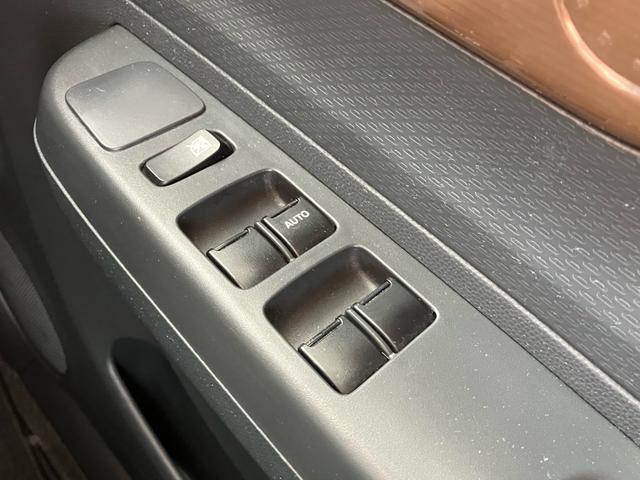 アルトラパン Ｇ　スマートキー　プッシュスタート　ＣＤ　アイドリングストップ　記録簿　アルミタイヤ　盗難防止システム　衝突安全ボディ　Ｗエアバック（25枚目）