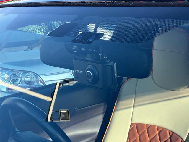 iQ 100G メモリーナビ 地デジTV Bluetoothオーディオ DVD再生 ドライブレコーダー ETC バックカメラ プッシュスタートエンジン キーレス 15インチアルミホイール(12枚目)