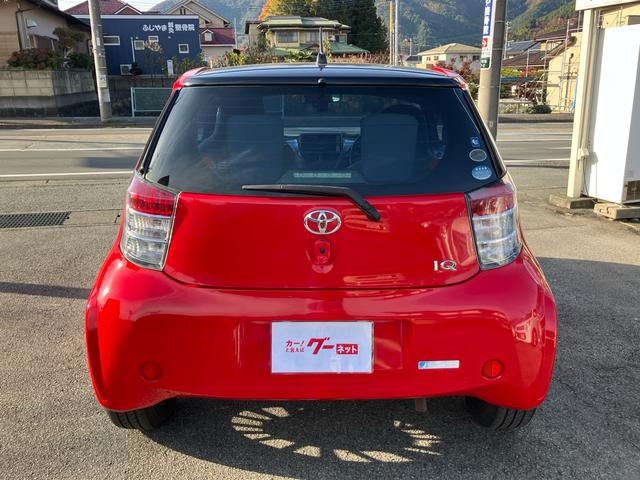 iQ 100G メモリーナビ 地デジTV Bluetoothオーディオ DVD再生 ドライブレコーダー ETC バックカメラ プッシュスタートエンジン キーレス 15インチアルミホイール(13枚目)