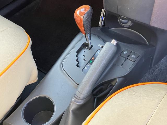 iQ 100G メモリーナビ 地デジTV Bluetoothオーディオ DVD再生 ドライブレコーダー ETC バックカメラ プッシュスタートエンジン キーレス 15インチアルミホイール(42枚目)