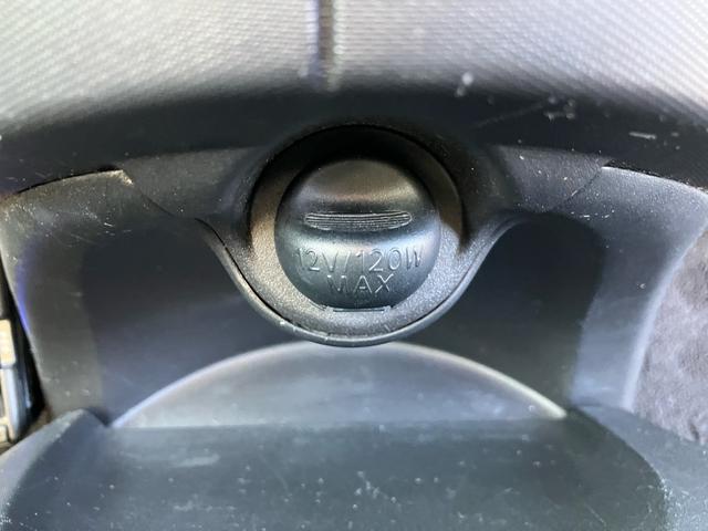 iQ 100G メモリーナビ 地デジTV Bluetoothオーディオ DVD再生 ドライブレコーダー ETC バックカメラ プッシュスタートエンジン キーレス 15インチアルミホイール(44枚目)