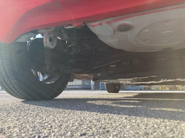 iQ 100G メモリーナビ 地デジTV Bluetoothオーディオ DVD再生 ドライブレコーダー ETC バックカメラ プッシュスタートエンジン キーレス 15インチアルミホイール(60枚目)