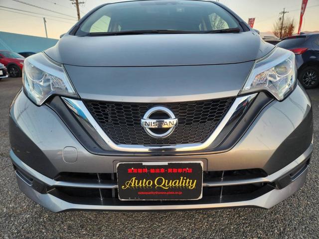 ノート X FOUR ETC スタッドレスタイヤ付き バックソナー Bモニター 地デジテレビ VSA インテリジェントキ メモリーナビ キーレス 切替4WD PW エアバック 寒冷地仕様 盗難防止装置 ナビTV(3枚目)