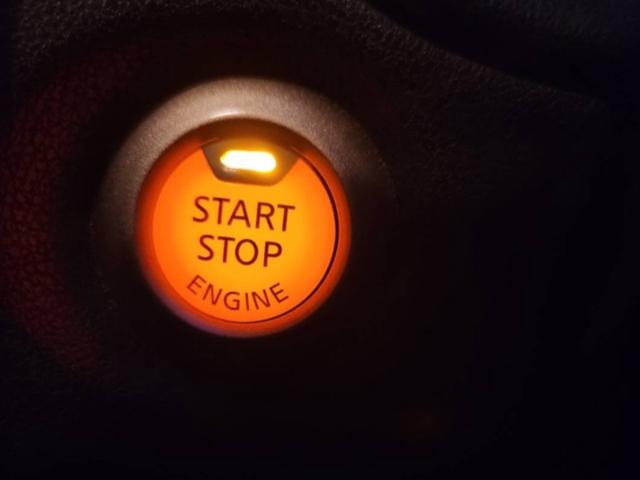 ノート X FOUR ETC スタッドレスタイヤ付き バックソナー Bモニター 地デジテレビ VSA インテリジェントキ メモリーナビ キーレス 切替4WD PW エアバック 寒冷地仕様 盗難防止装置 ナビTV(20枚目)