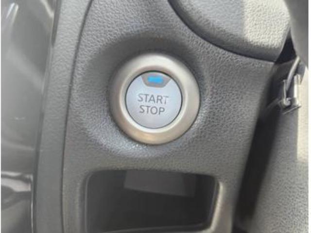 ノート e-パワー X ナビTV バックカメラ スタッドレスタイヤ付き アラウンドビューモニター プッシュスタート インテリジェントキー オートエアコン 横滑り防止 衝突被害軽減システム レーンアシスト 電動格納ドアミラー(17枚目)