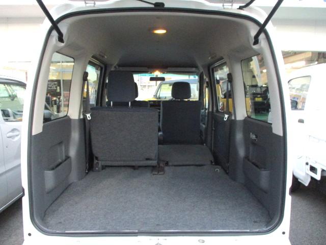 サンバーバン パートタイム４ＷＤ　ＣＤラジオ　両側スライドドア　貨物車　パートタイム４ＷＤ　４ＡＴ（45枚目）