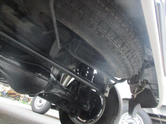 サンバーバン パートタイム４ＷＤ　ＣＤラジオ　両側スライドドア　貨物車　パートタイム４ＷＤ　４ＡＴ（52枚目）