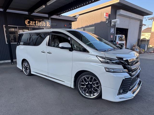 ヴェルファイア ２．５Ｚ　Ａエディション　モデリスタエアロ・ＴＲＤ足廻・２０インチアルミ・アルパインナビＴＶ／ブルートゥースオーディオ・バックカメラ・後席モニター・両側パワースライドドア・黒革調シートカバー（3枚目）