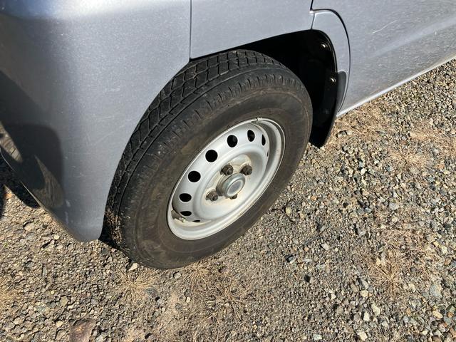 NV100クリッパーバン DX 4WD タイミングベルト交換済み リアワイパー ライトレベライザー Wエアバッグ 集中ドアロック 車検令和8年7月まで 5速マニュアル 取扱説明書(7枚目)