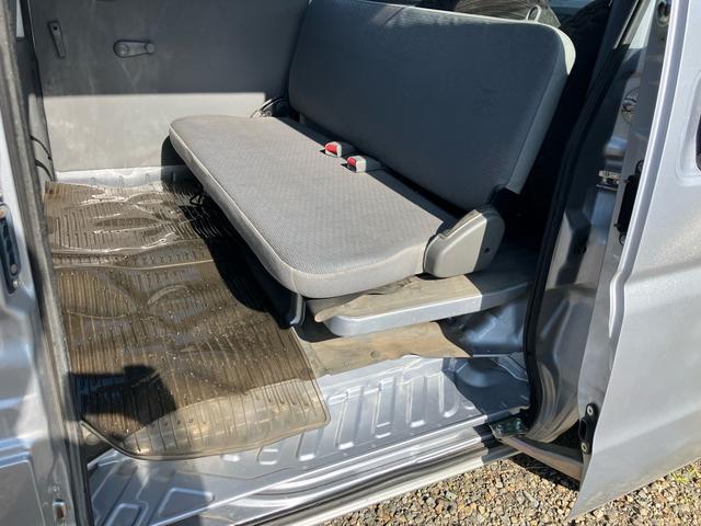 NV100クリッパーバン DX 4WD タイミングベルト交換済み リアワイパー ライトレベライザー Wエアバッグ 集中ドアロック 車検令和8年7月まで 5速マニュアル 取扱説明書(14枚目)