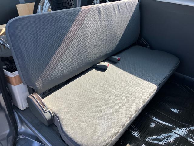 NV100クリッパーバン DX 4WD タイミングベルト交換済み リアワイパー ライトレベライザー Wエアバッグ 集中ドアロック 車検令和8年7月まで 5速マニュアル 取扱説明書(23枚目)