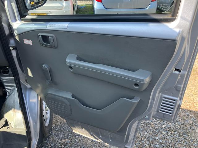 NV100クリッパーバン DX 4WD タイミングベルト交換済み リアワイパー ライトレベライザー Wエアバッグ 集中ドアロック 車検令和8年7月まで 5速マニュアル 取扱説明書(25枚目)