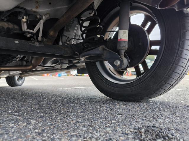 ムーヴ カスタム　ＲＳ　ハイパーＳＡ　ターボ　ナビ　テレビ　ＥＴＣ　バックモニター　衝突軽減ブレーキ　純正エアロ　アルミ　インテリキー　スタットレス付き　車検整備付き　一年間保証付き　記録簿付き（39枚目）