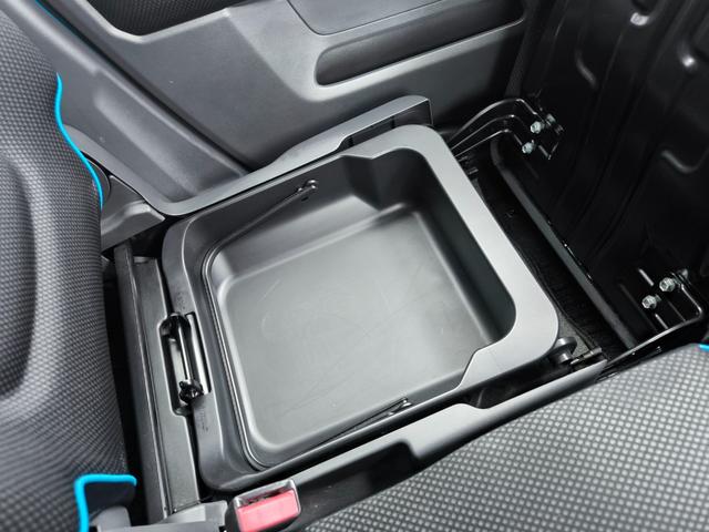 フレアクロスオーバー ＸＴ　４ＷＤ　ターボ　純正ナビ　テレビ　純正アルミ　インテリキー　一年間保証付き　車検整備付き　記録簿付き（51枚目）