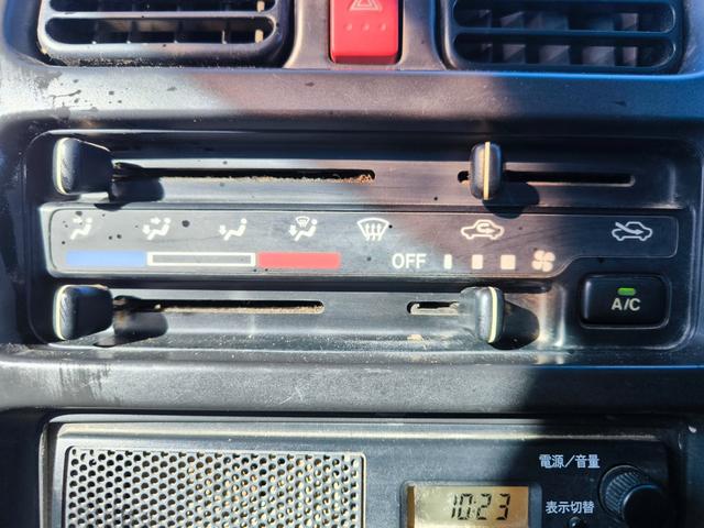 キャリイトラック ＫＣエアコン・パワステ　４ＷＤ　エアコン　パワステ付（14枚目）