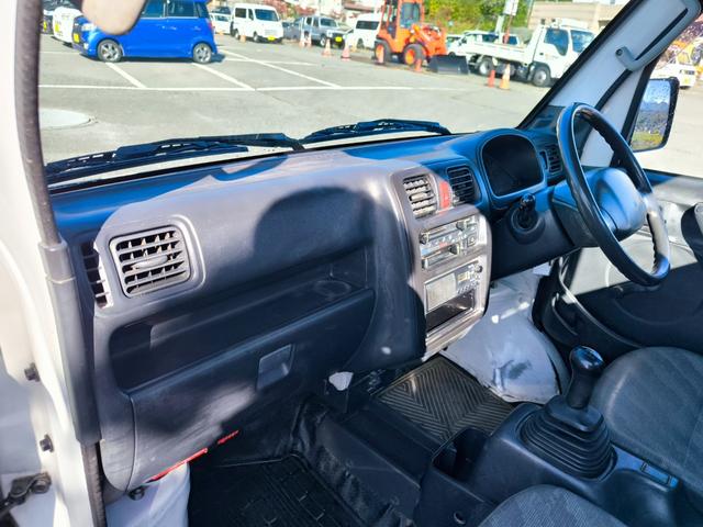 キャリイトラック ＫＣエアコン・パワステ　４ＷＤ　エアコン　パワステ付（27枚目）