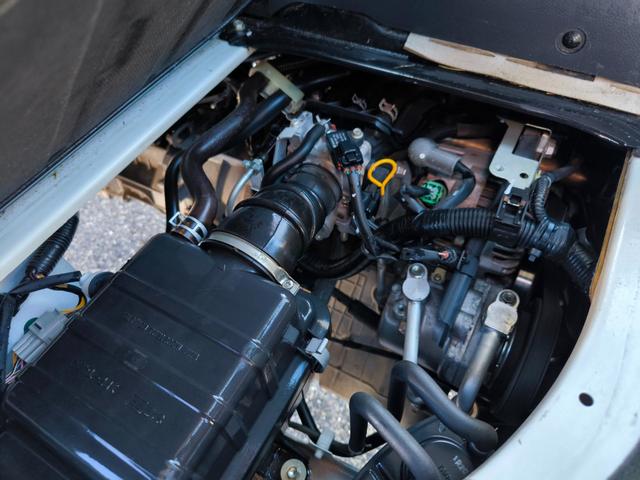 キャリイトラック ＫＣエアコン・パワステ　４ＷＤ　エアコン　パワステ付（28枚目）