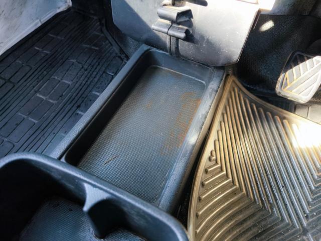 キャリイトラック ＫＣエアコン・パワステ　４ＷＤ　エアコン　パワステ付（43枚目）