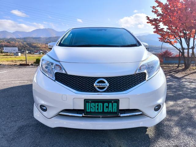 ノート X エアロスタイル V+セーフティ ナビ テレビ バックモニター ETC スーパーチャージャー アルミ エマージェンシーブレーキ アイドリングストップ インテリキー LEDライト 車検整備付き 一年間保証付き(2枚目)