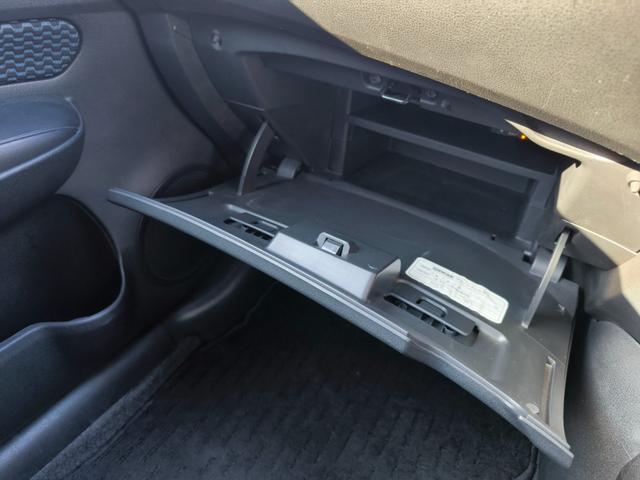 ノート X エアロスタイル V+セーフティ ナビ テレビ バックモニター ETC スーパーチャージャー アルミ エマージェンシーブレーキ アイドリングストップ インテリキー LEDライト 車検整備付き 一年間保証付き(49枚目)