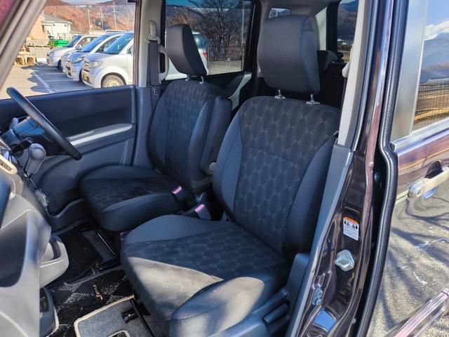 助手席のシートも良いコンデションになっています、快適なドライブをお楽しみください！