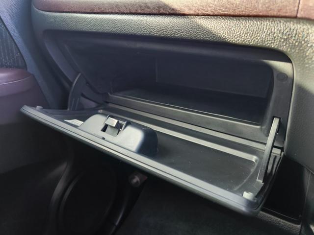 Ｎ－ＯＮＥ プレミアム　ワンオーナー　純正ナビ　テレビ　バックカメラ　インテリキー　純正アルミ　アイドリングストップ　車検整備付き　一年間保証付き　記録簿付き　ツートンカラー（25枚目）