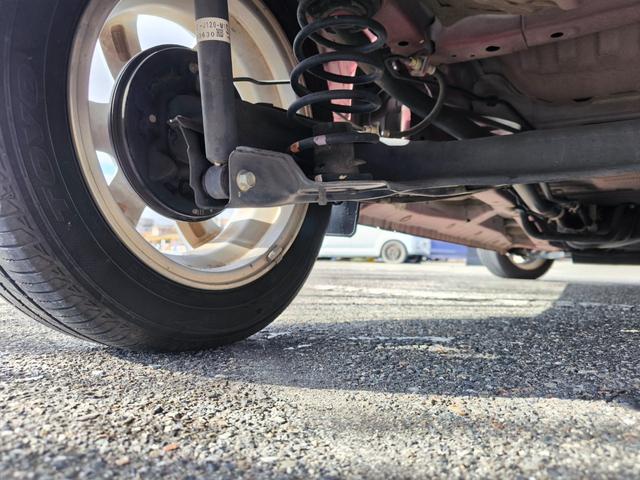 Ｎ－ＯＮＥ プレミアム　ワンオーナー　純正ナビ　テレビ　バックカメラ　インテリキー　純正アルミ　アイドリングストップ　車検整備付き　一年間保証付き　記録簿付き　ツートンカラー（39枚目）