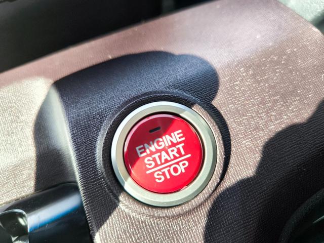 Ｎ－ＯＮＥ プレミアム　ワンオーナー　純正ナビ　テレビ　バックカメラ　インテリキー　純正アルミ　アイドリングストップ　車検整備付き　一年間保証付き　記録簿付き　ツートンカラー（53枚目）