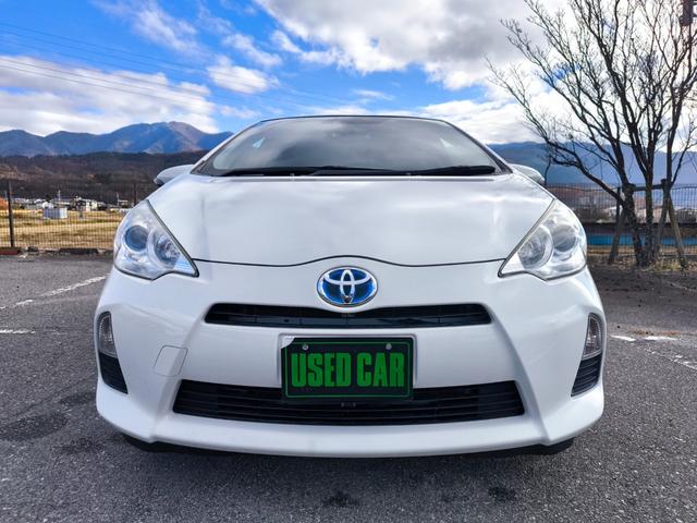 アクア Ｇ　純正ナビ　テレビ　バックモニター　ＥＴＣ　インテリキー　純正アルミ　アイドリングストップ　一年間保証付き　記録簿付き　車検整備付き（2枚目）