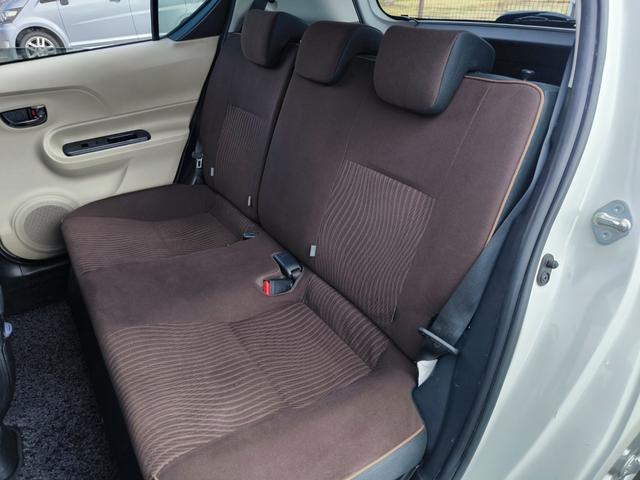 アクア Ｇ　純正ナビ　テレビ　バックモニター　ＥＴＣ　インテリキー　純正アルミ　アイドリングストップ　一年間保証付き　記録簿付き　車検整備付き（13枚目）