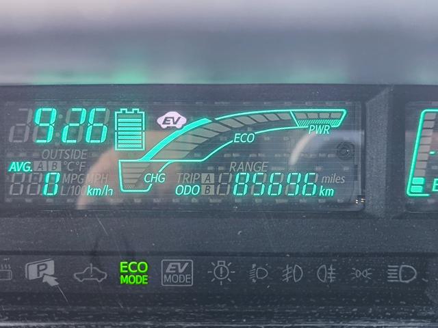 アクア Ｇ　純正ナビ　テレビ　バックモニター　ＥＴＣ　インテリキー　純正アルミ　アイドリングストップ　一年間保証付き　記録簿付き　車検整備付き（36枚目）