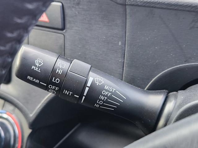 アクア Ｇ　純正ナビ　テレビ　バックモニター　ＥＴＣ　インテリキー　純正アルミ　アイドリングストップ　一年間保証付き　記録簿付き　車検整備付き（48枚目）