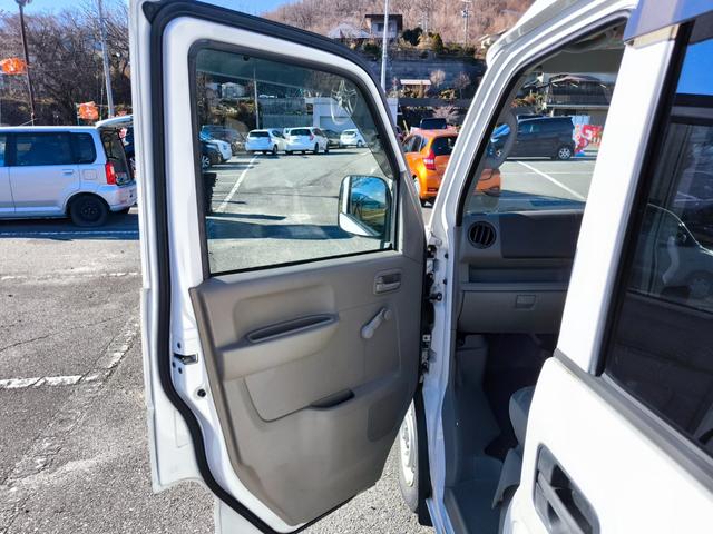 エブリイ PA 4WD ハイルーフ オートマ 車検整備付き(28枚目)