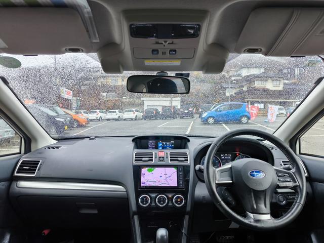 インプレッサスポーツ 　４ＷＤ　純正ナビ　テレビ　バックモニター　ＥＴＣ　インテリキー　衝突軽減ブレーキ　アイドリングストップ　一年間保証付き　車検整備付き　純正アルミ（10枚目）