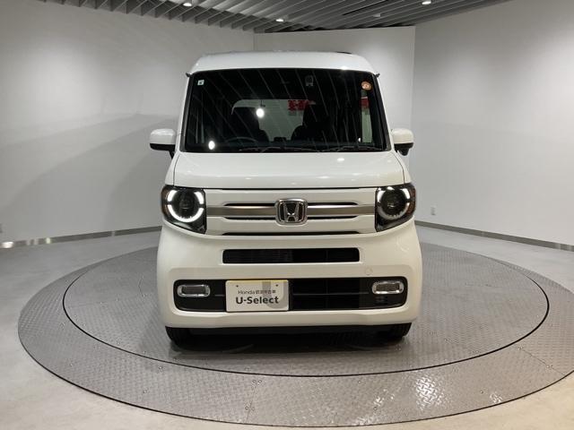 Ｎ－ＶＡＮ＋スタイル ファン　オートマチックハイビーム　車線逸脱警報　ＬＥＤ　イモビライザー　ＡＡＣ　Ｒカメラ　４ＷＤ　横滑り防止機能　パワーウィンドー　ドラレコ　キーフリー　ダブルエアバック　ワンオーナー車　ＡＢＳ　エアバッグ（3枚目）