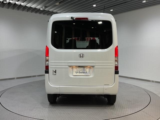 Ｎ－ＶＡＮ＋スタイル ファン　オートマチックハイビーム　車線逸脱警報　ＬＥＤ　イモビライザー　ＡＡＣ　Ｒカメラ　４ＷＤ　横滑り防止機能　パワーウィンドー　ドラレコ　キーフリー　ダブルエアバック　ワンオーナー車　ＡＢＳ　エアバッグ（6枚目）