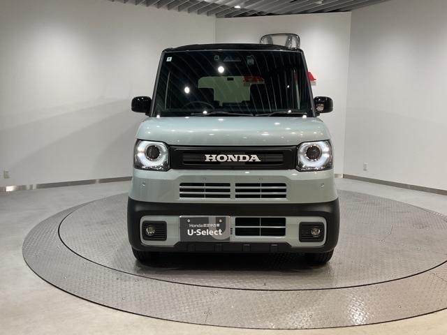 Ｎ－ＢＯＸジョイ ターボ　２トーン　レーダークルーズ　ＬＥＤヘッド　オートエアコン　バックカメラ　両側電動ドア　パワーウィンドウ　キーフリー　シートヒーター　フルセグ　スマートキー　ＤＶＤ　ＶＳＡ　ドライブレコーダー　デモカー（3枚目）