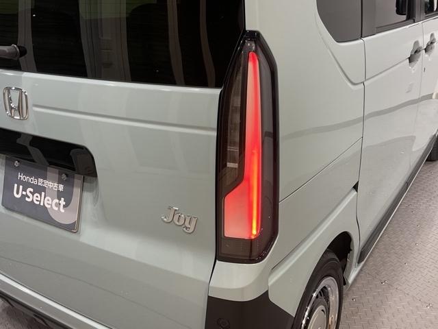 Ｎ－ＢＯＸジョイ ターボ　２トーン　レーダークルーズ　ＬＥＤヘッド　オートエアコン　バックカメラ　両側電動ドア　パワーウィンドウ　キーフリー　シートヒーター　フルセグ　スマートキー　ＤＶＤ　ＶＳＡ　ドライブレコーダー　デモカー（11枚目）