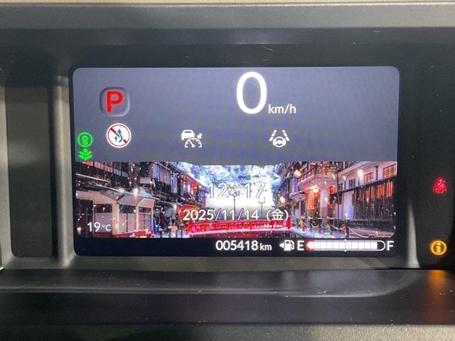 Ｎ－ＢＯＸジョイ ターボ　２トーン　レーダークルーズ　ＬＥＤヘッド　オートエアコン　バックカメラ　両側電動ドア　パワーウィンドウ　キーフリー　シートヒーター　フルセグ　スマートキー　ＤＶＤ　ＶＳＡ　ドライブレコーダー　デモカー（14枚目）