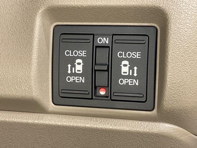 Ｎ－ＢＯＸジョイ ターボ　２トーン　レーダークルーズ　ＬＥＤヘッド　オートエアコン　バックカメラ　両側電動ドア　パワーウィンドウ　キーフリー　シートヒーター　フルセグ　スマートキー　ＤＶＤ　ＶＳＡ　ドライブレコーダー　デモカー（33枚目）