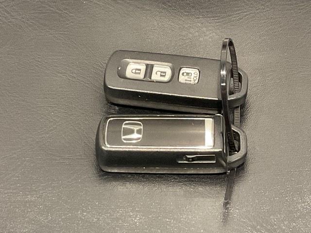 N-BOXカスタム L 【いまコレ+】新品フロアマット LKAS スマ-トキ- BLUETOOTH AC キーレスエントリー オートクルーズ ドライブレコーダー LED コーナーセンサー Rカメラ 横滑防止装置 ABS(37枚目)