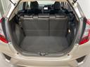 コンパクトカーの中ではトップクラスの広さを誇ります。５名乗車時でもたくさんの荷物を積める広い荷室で、買い物でもレジャーでも心置きなく楽しめます。
