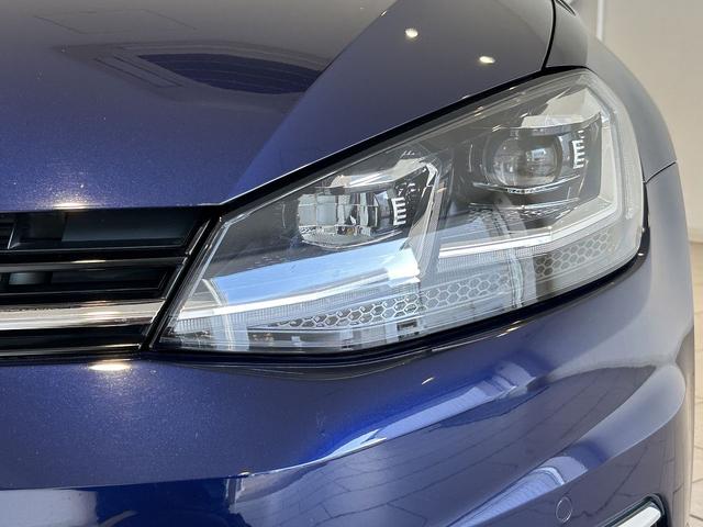 ゴルフヴァリアント ＴＳＩハイライン　マイスター　ＡＣＣ　レーンキープアシスト　プレミアムサウンドシステムＤＹＮＡＵＤＩＯ　オートホールド機能　デジタルメータークラスター　レザーシート　シートヒーター　リヤビューカメラブラインドスポットディテクション（7枚目）